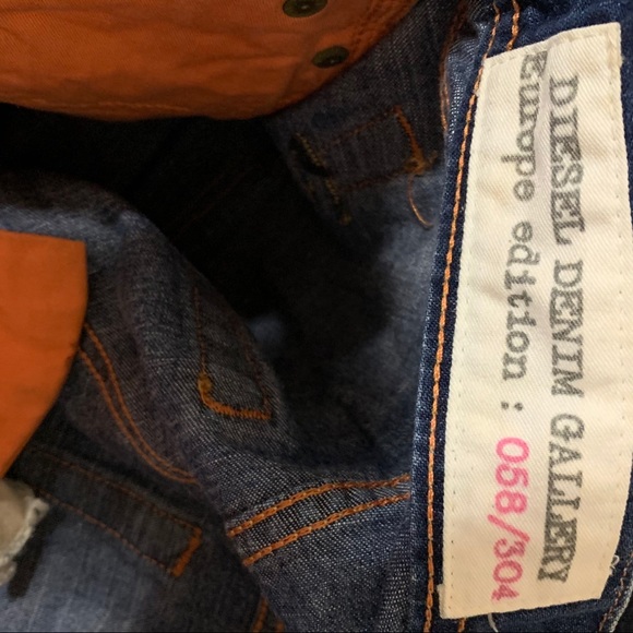 Diesel Stylish Blue Jeans- made in Italy - Picture 9 of 9